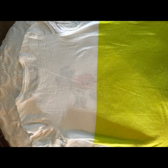 GIFTED WITH PURCHASE ♠️ Kate Spade Tee - Picture 7 of 9